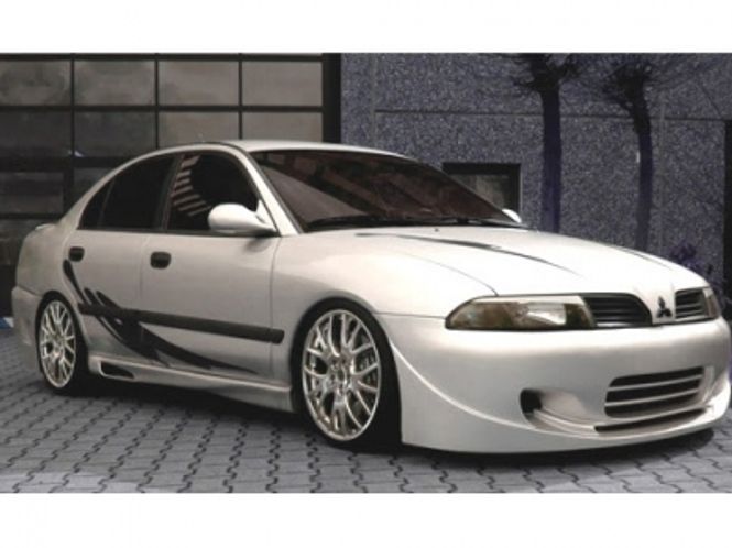Hovedbilde Mitsubishi Carisma SX Body Kit