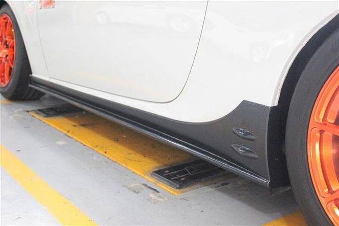 Hovedbilde Side skirts Toyota GT86