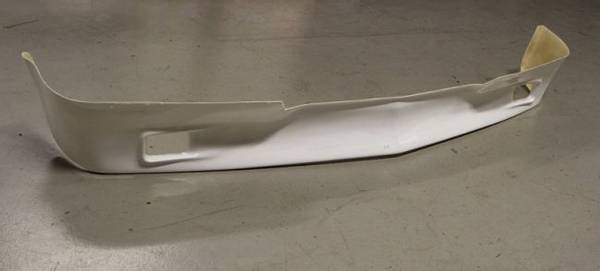 Frontspoiler Volvo 140 I Olackerat Glasfiber